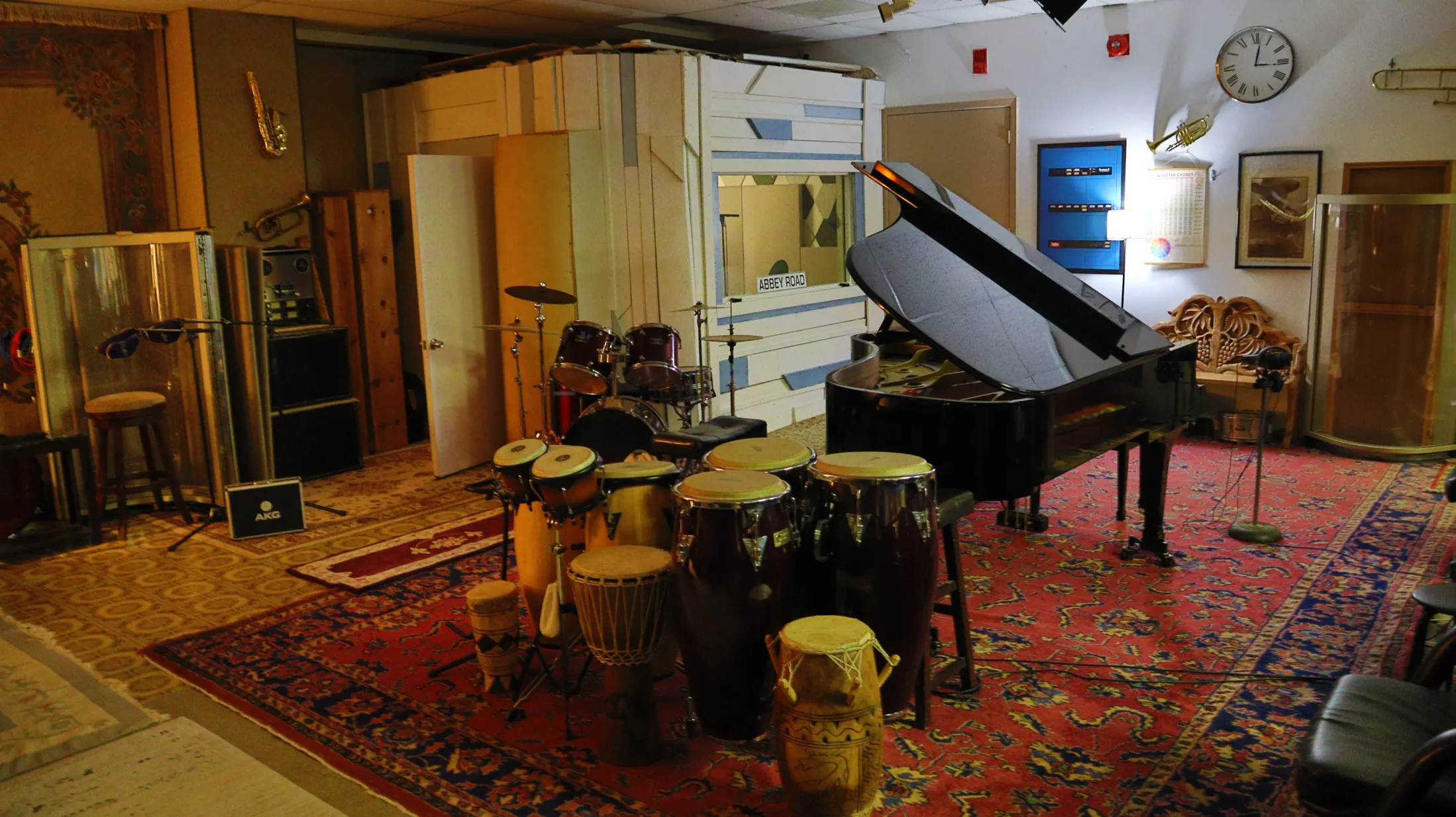 Live room with piano and percussion